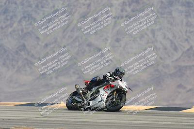 media/Sep-20-2025-Race Pace (Sat) [[d4e1b33f4d]]/Non Verified/Turn 9 (11am)/